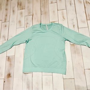 Lululemon swiftly relaxed long sleeve sz 12